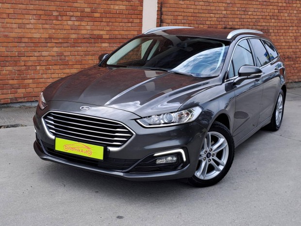 Ford Mondeo 2.0 Ecoblue Titanium Távtartó-Holtt...