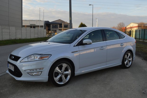 Ford Mondeo 2.0 Ecoboost Titanium Powershift Mo...