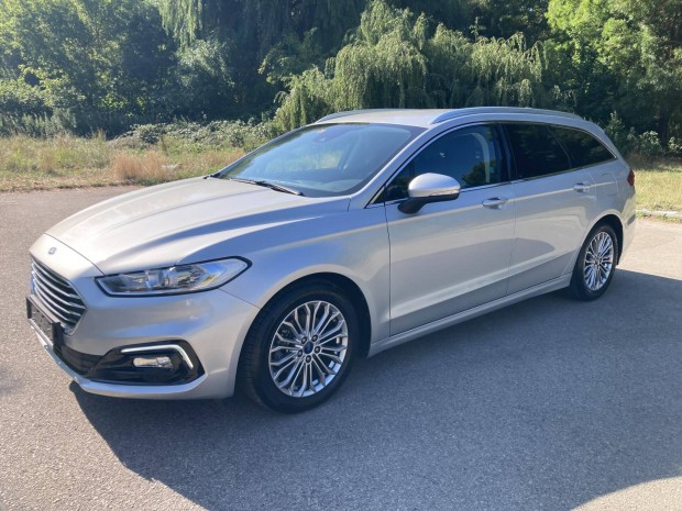Ford Mondeo 2.0 Fhev Titanium ecvt SW+Áfás+Navi...