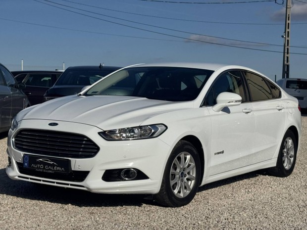 Ford Mondeo 2.0 HEV Titanium (Automata) Magyaro...