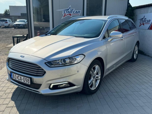 Ford Mondeo 2.0 TDCi Business AWD Powershift 2T...