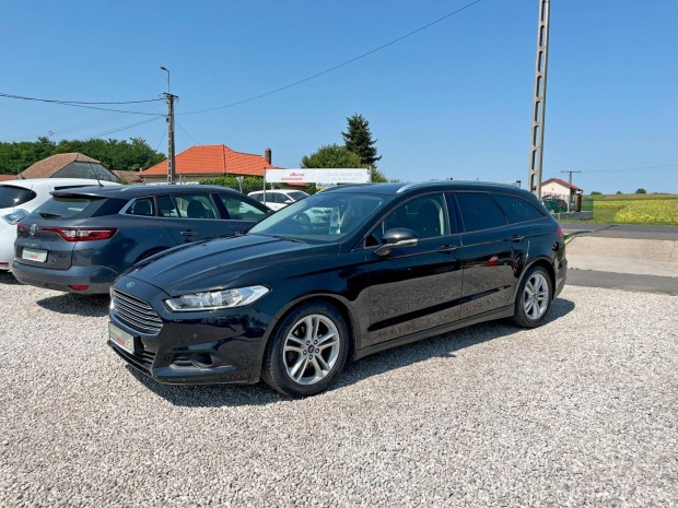 Ford Mondeo 2.0 TDCi Business Navigáció.Digit K...