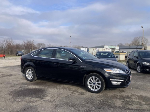 Ford Mondeo 2.0 TDCi Champions Titanium Magyar...