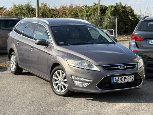 Ford Mondeo 2.0 TDCi Champions Titanium Powersh...