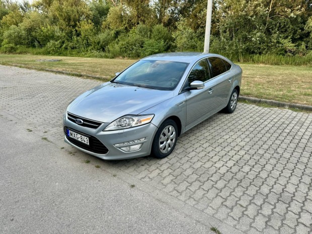 Ford Mondeo 2.0 TDCi Champions Titanium Powershift