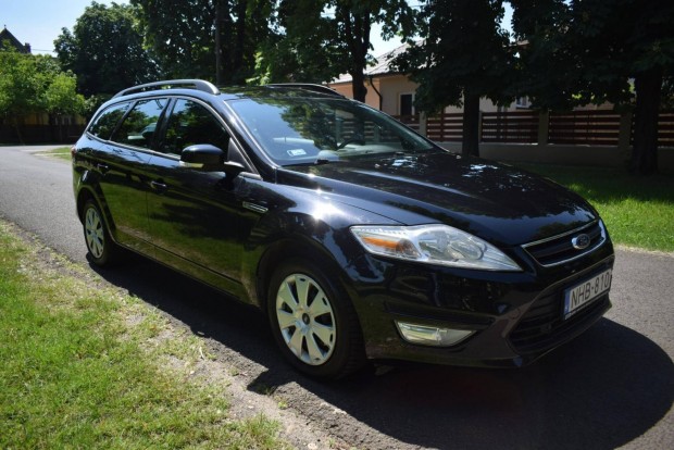Ford Mondeo 2.0 TDCi Champions Trend Digit klím...