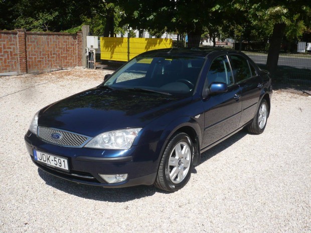 Ford Mondeo 2.0 TDCi Ghia 125.000 km! Magyarors...