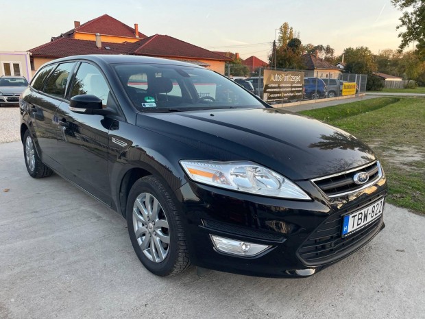 Ford Mondeo 2.0 TDCi Ghia // j gumik // frisse...