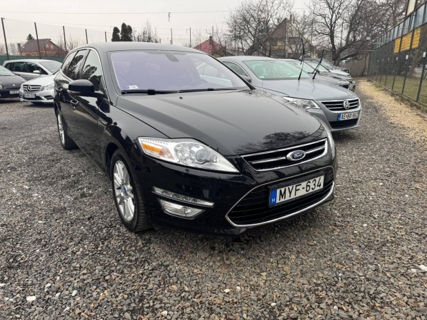 Ford Mondeo 2.0 TDCi Titanium Powershift Carpla...