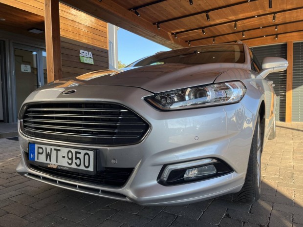 Ford Mondeo 2.0 TDCi Titanium Powershift Elre...