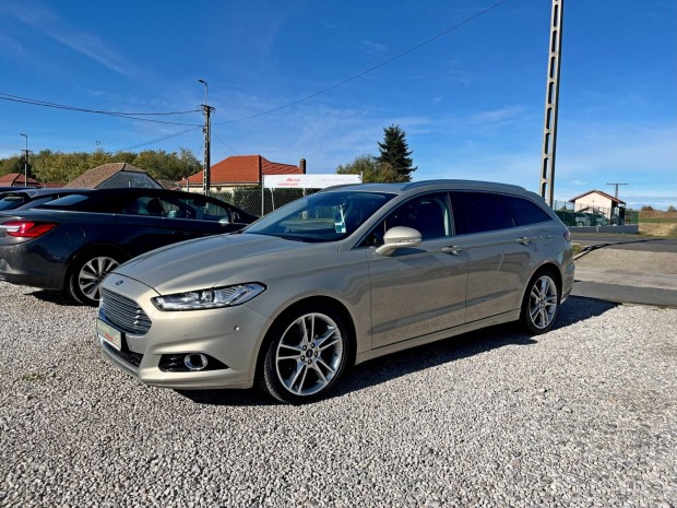 Ford Mondeo 2.0 TDCi Titanium Powershift Navig�...