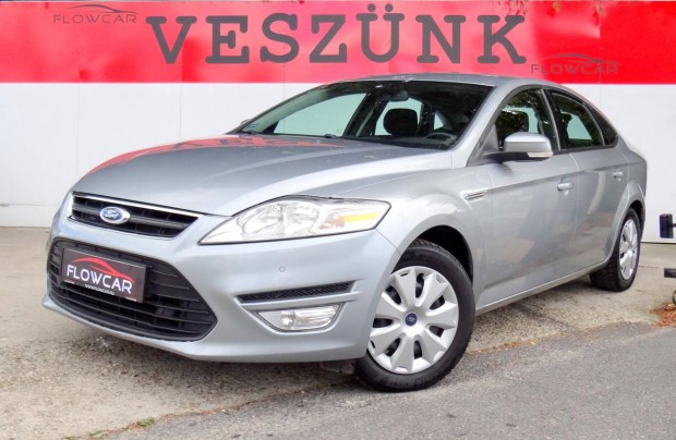 Ford Mondeo 2.0 TDCi Trend Powershift Családon...
