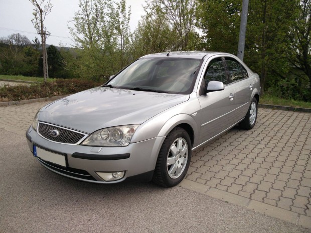 Ford Mondeo 2.0 TDCi bonts