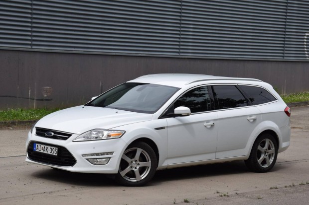 Ford Mondeo 2.2 TDCi Titanium-S Szervizelt. 200...