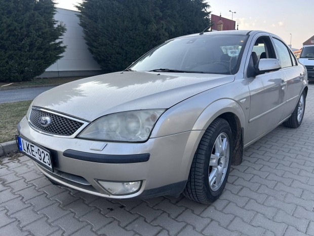 Ford Mondeo 2.5 V6 Ghia