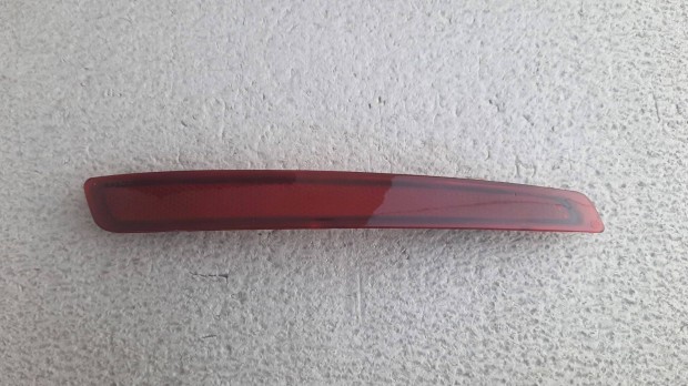 Ford Mondeo 3 FL 2010-2012 új jobb hátsó fényvisszaverő prizma