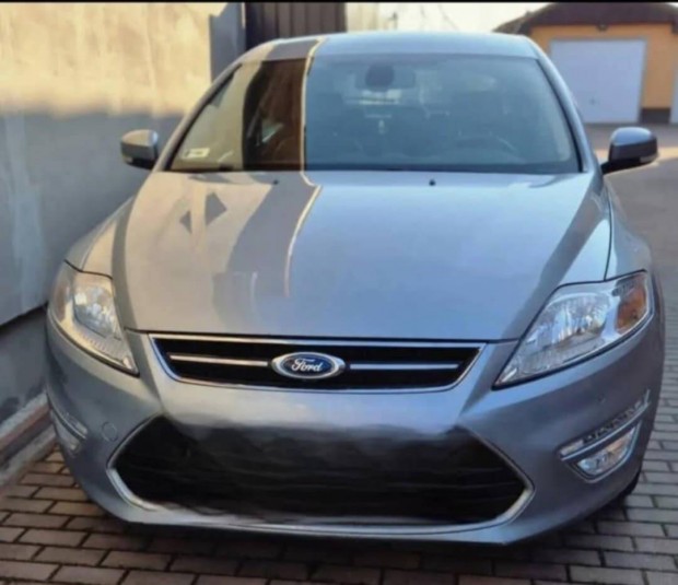 Ford Mondeo Hibs!