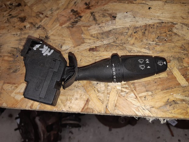 Ford Mondeo III Ablakt�rl� Kapcsol�