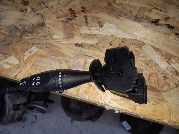 Ford Mondeo III Ablakt�rl� Kapcsol�