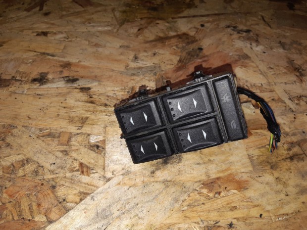 Ford Mondeo III Bal Els� Ablakemel� Kapcsol�