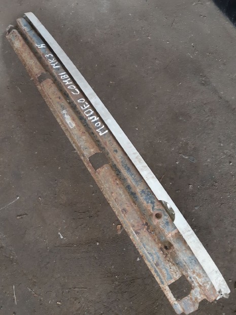 Ford Mondeo III H�ts� L�kh�r�t� Merev�t�