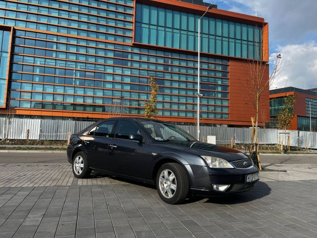Ford Mondeo MK3 1.8 Ghia