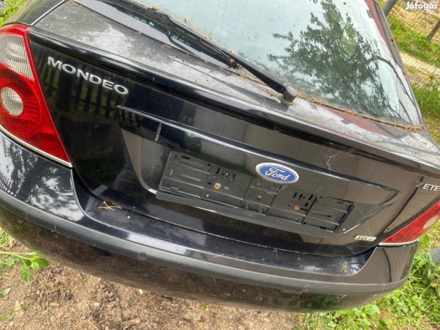 Ford Mondeo MK3 2005 csomagtr ajt kln hts lkhrt GO sznkd