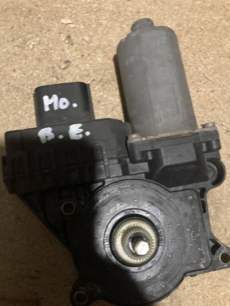 Ford Mondeo MK3 jobb -bal első ablakemelő motor (2001-06)