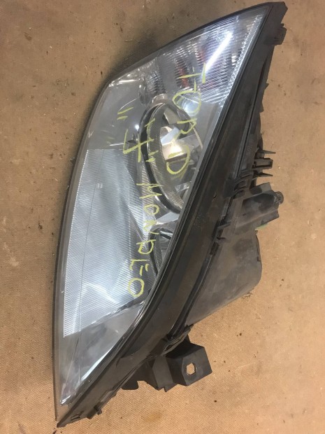 Ford Mondeo MK3 jobb első lámpa