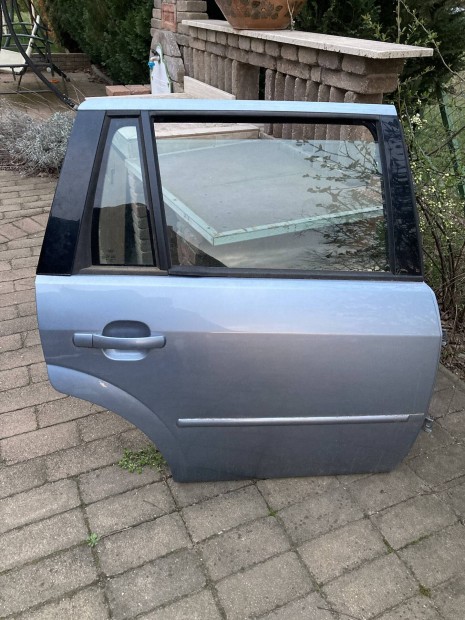Ford Mondeo MK3 kombi jobb hátsó ajtó 8.2-es színkóddal