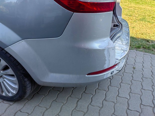 Ford Mondeo MK4 FL 2012-14 kombi hátsó lökhárító eladó