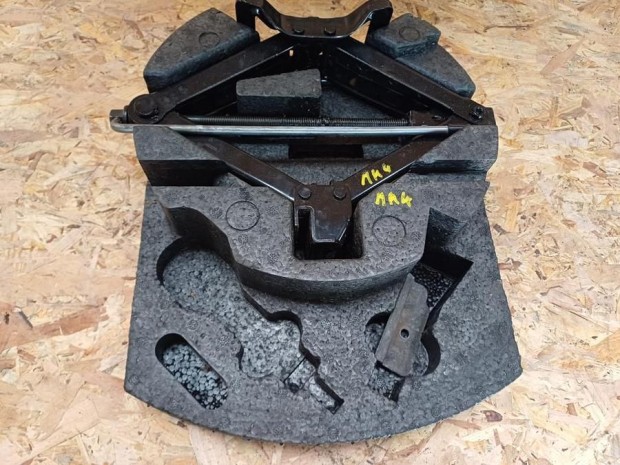 Ford Mondeo MK4 (2006-2014)  Emel Tartval