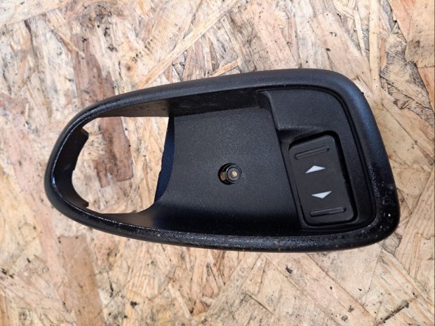 Ford Mondeo MK4 (2006-2014)  H�ts� Ablakemel� Kapcsol�