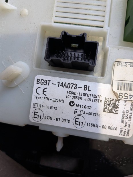 Ford Mondeo MK4, Galaxy, S-max utast�r biztos�t�k t�bla BG9T-14A073-BL