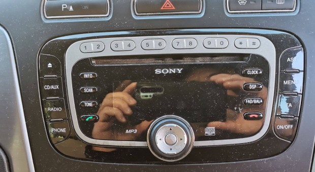 Ford Mondeo MK4 gyári Sony CD rádió AUX, Telefon + kód
