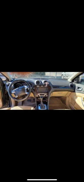 Ford Mondeo MK4 műszerfal párna hibátlan 2007-2014