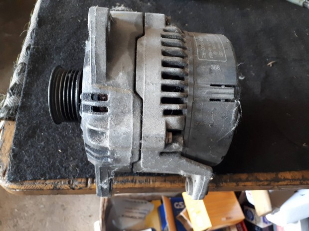 Ford Mondeo Mk1 1.8,16V, generátor 93BB10300AE