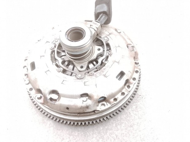 Ford Mondeo Mk3 2000 tdci Luk kett�s t�meg� lendker�k!