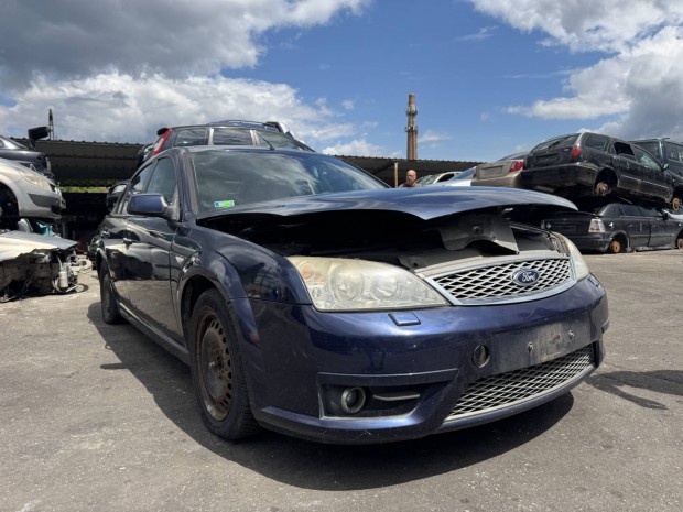 Ford Mondeo Mk3 bontott alkatrészek