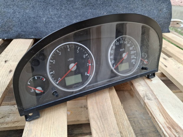 Ford Mondeo mk3 óracsoport, km óra