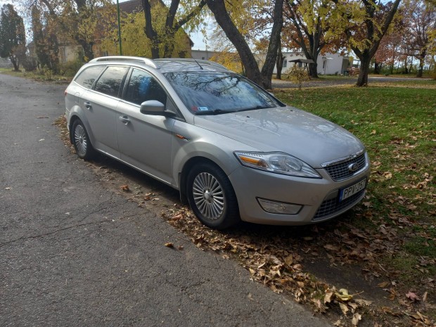 Ford Mondeo mk4 2.0i Benzin-Gz,j llapotban Tulajtl