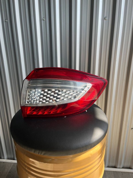 Ford Mondeo mk4 kombi jobb hts kls LED-es lmpa