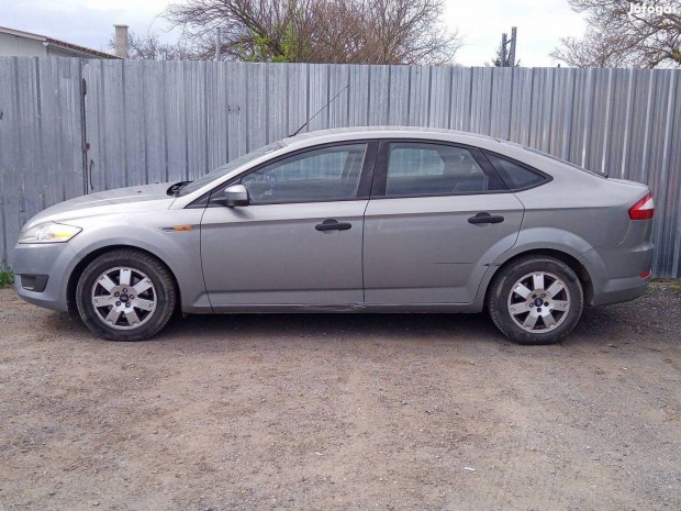 Ford Mondeo mk4 vkumpumpa 1.8d