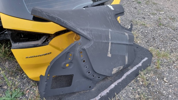 Ford Mondeo mk5 5 ajtós jobb hátsó sárvédő