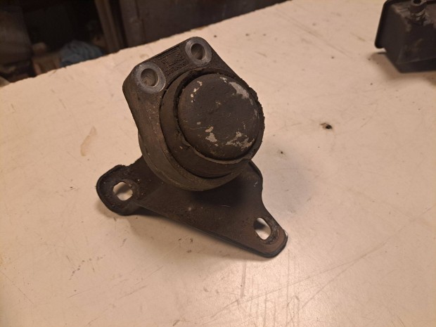 Ford Mondeo motortart bak / vlt tartbak 1S71-6F012 / 6542-HL812