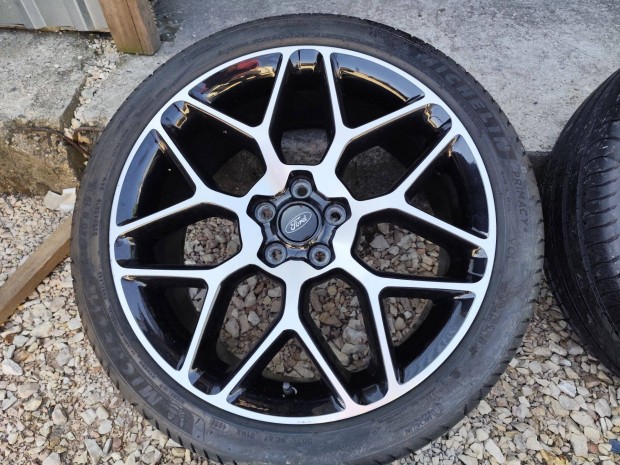 Ford Mondeo st-line gyári alufelni 5x108 19"