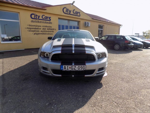 Ford Mustang Convertible 3.7 V6 (Automata) Akci...