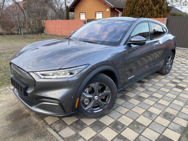 Ford Mustang Mach-E Extended range Premium (Aut...