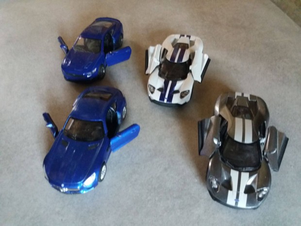 Ford Mustang, Ford GT, Jaguar XE