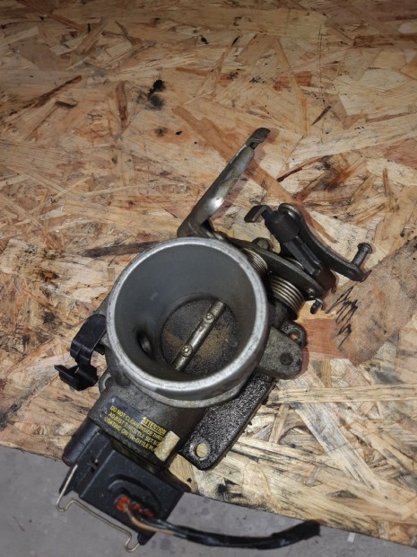 Ford Puma Fojt�szelep